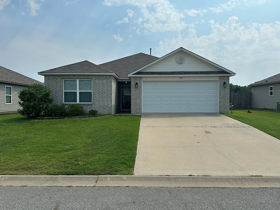 20 Summer Breeze Rd