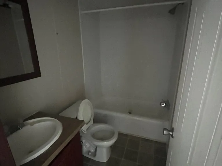 Unit Photo