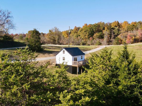 925 Hull Rd, Patriot, OH 45658