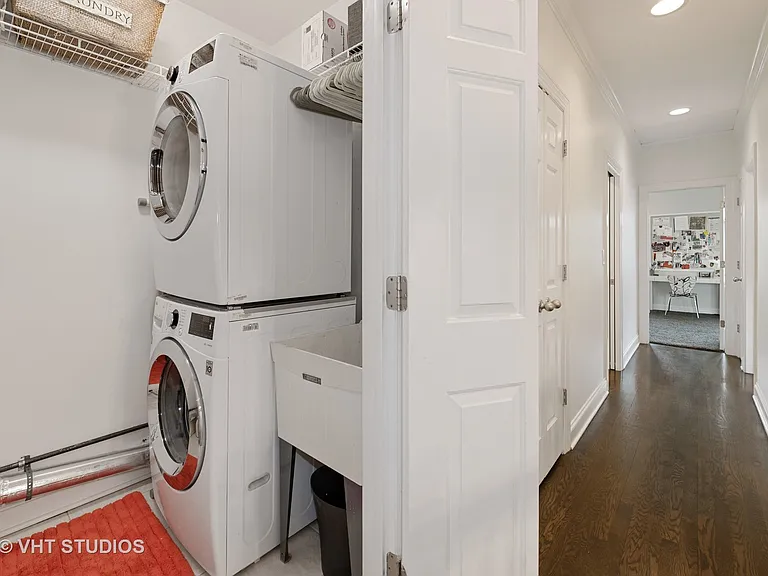 4444 N Winchester Ave — Photo 28