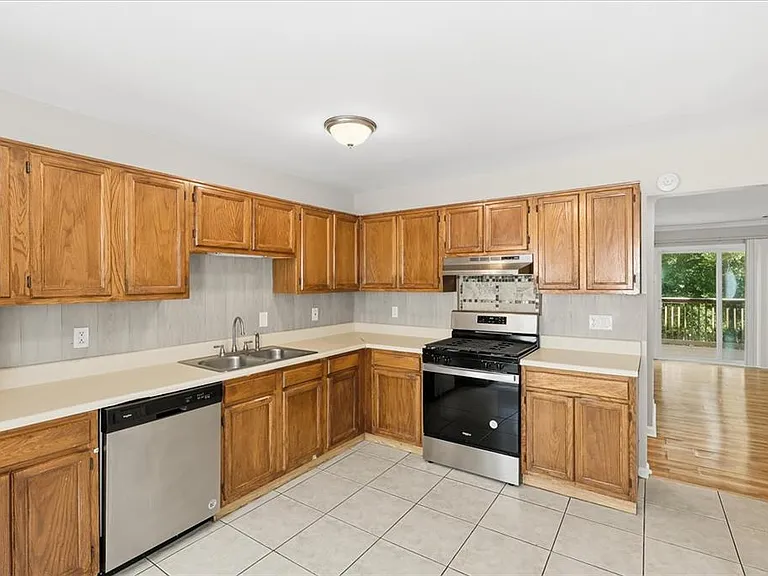 3447 Kingswood Run — Photo 5