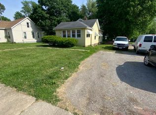 808 W Olive St, Bloomington, IL