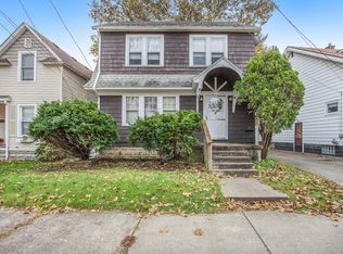 846 Arianna St NW, Grand Rapids, MI 49504