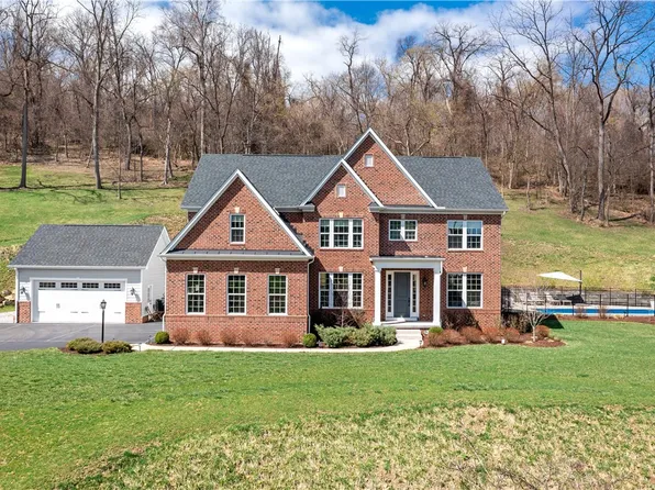 4435 Walnut Ridge Cir, Mc Donald, PA 15057