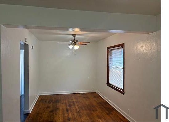 3rd image of 5720 Hamilton Ave