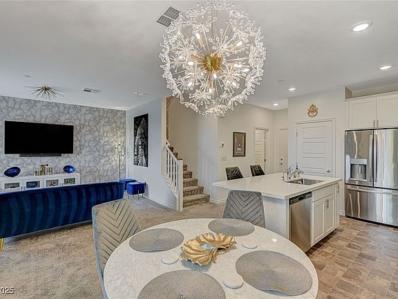 3rd image of 25 Barbara Ln #67