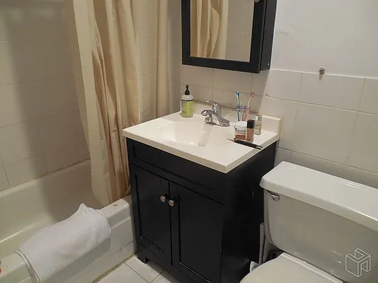 Rented by Halstead Real Estate | media 13