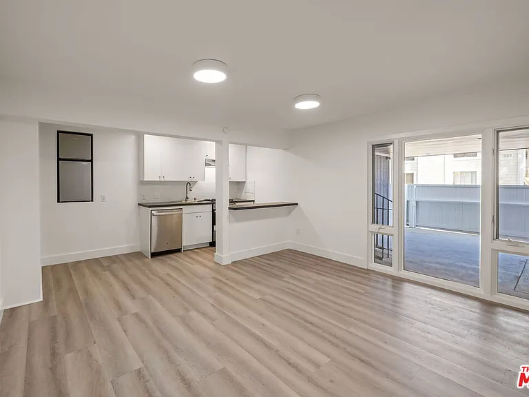 6821 E Ocean Blvd #1/2 — Photo 5