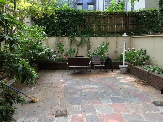 Rented by City Stop Realty | media 55