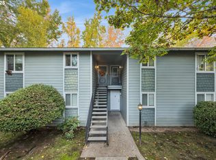 12145 SW Gingham Ln, Beaverton, OR 97008