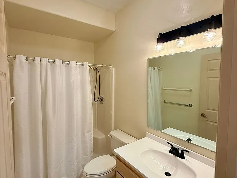 405 Overbrook Dr #9 — Photo 5