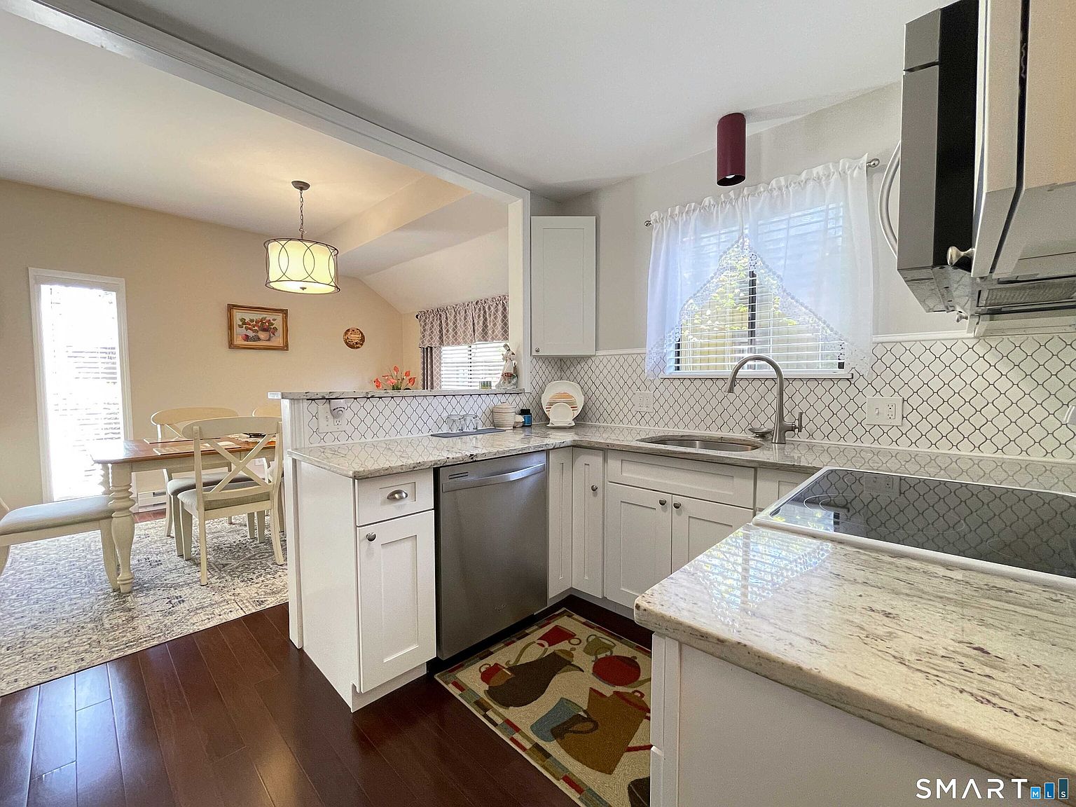 551 Heritage Village #B