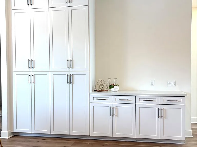 7268 Ellington Dr — Photo 8