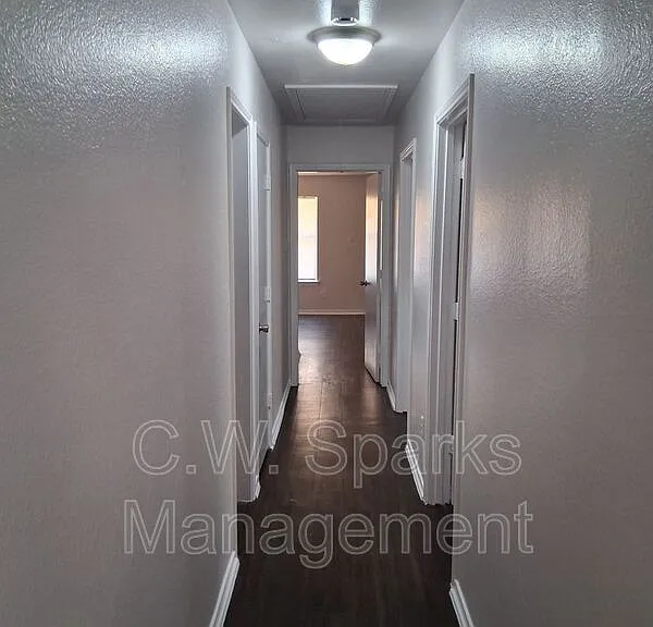 13651 Biggs St — Photo 20