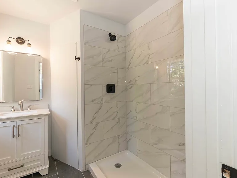 2637 Kirk Rd — Photo 14