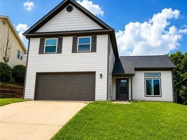 1290 Sweet Woods Dr, Lawrenceville, GA 30044