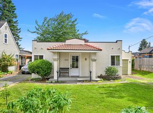 1512 E Illinois St, Bellingham, WA 98226