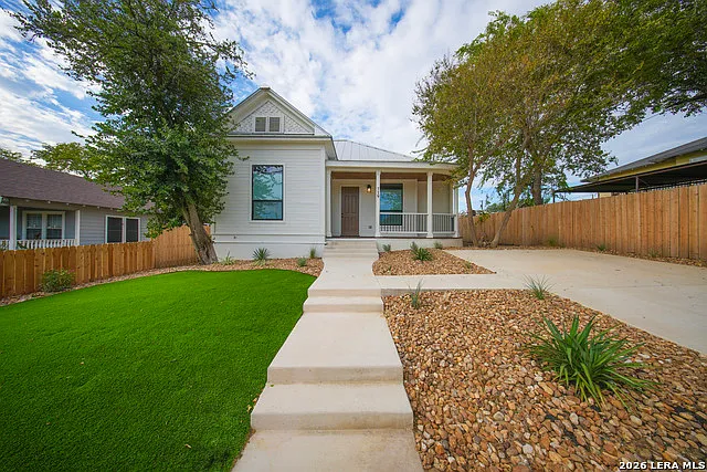 3 bed, 3.0 bath, 1568 sqft, $2,500 — Photo 2