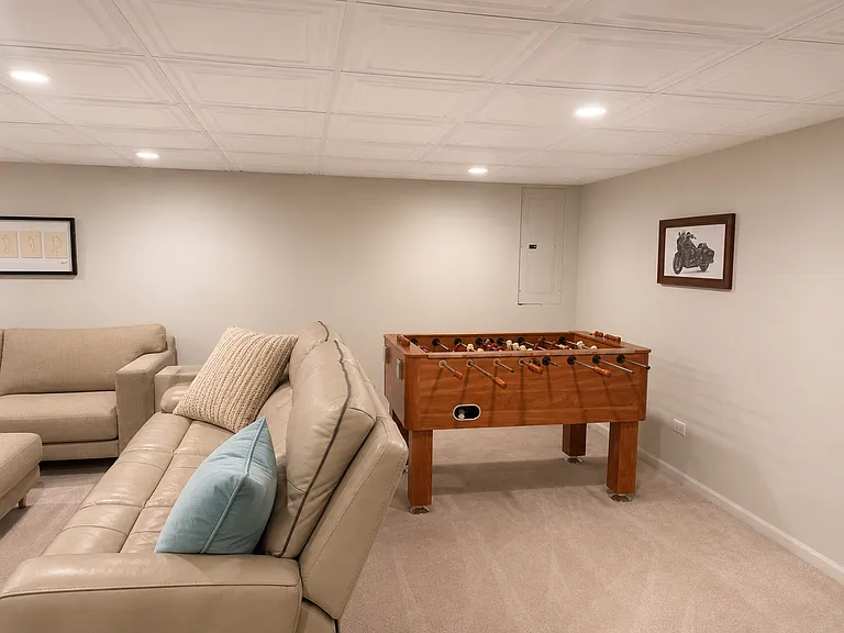 512 Gateshead Dr — Photo 22