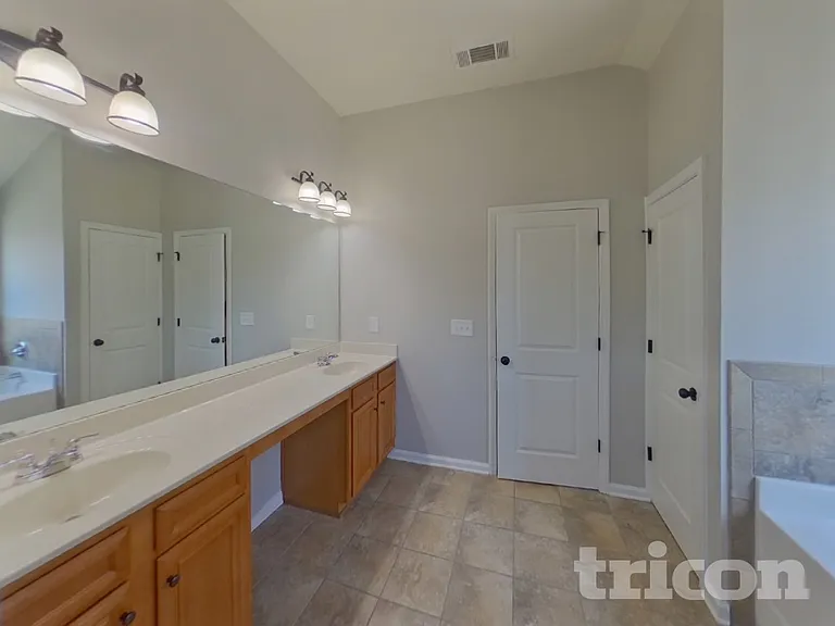 7646 Crawford Ct — Photo 8