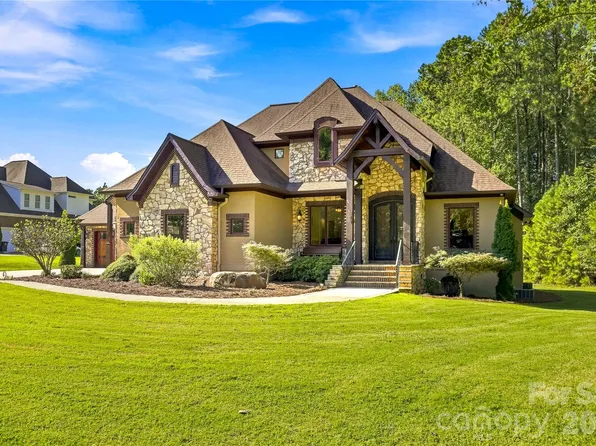 108 Washam Rd, Mooresville, NC 28117
