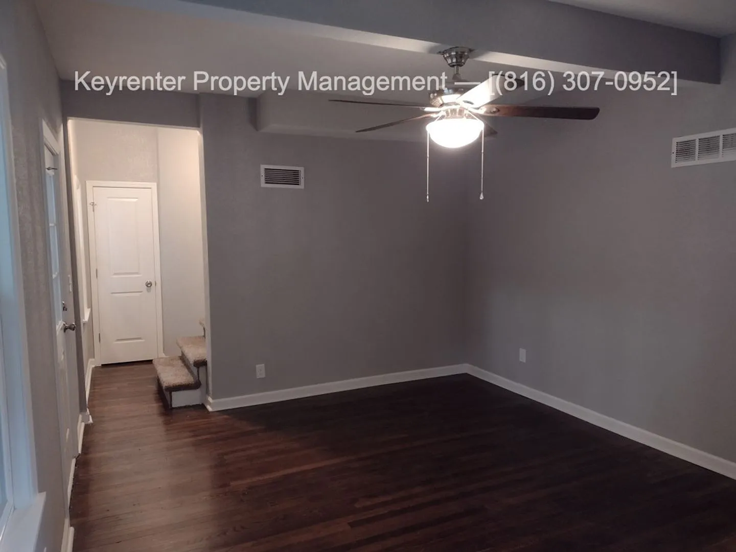 Spacious 4-Bedroom, 2-Bath Home in Independence — Photo 2