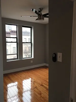 Rented by Trion Real Estate Management | media 11