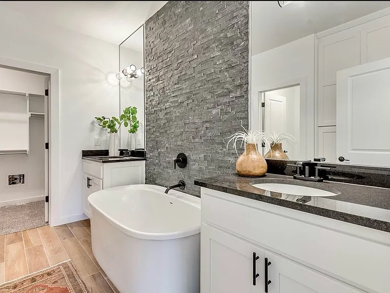 14500 Chambery Ct — Photo 8
