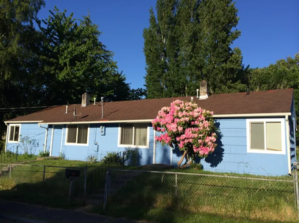 1554 Olympic Ave, Bremerton, WA 98312