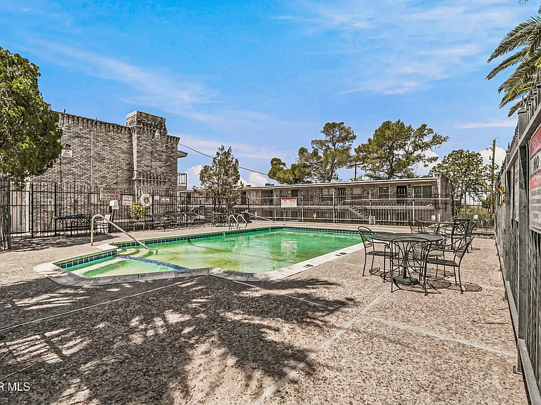 6700 Escondido Dr #G9 — Photo 29