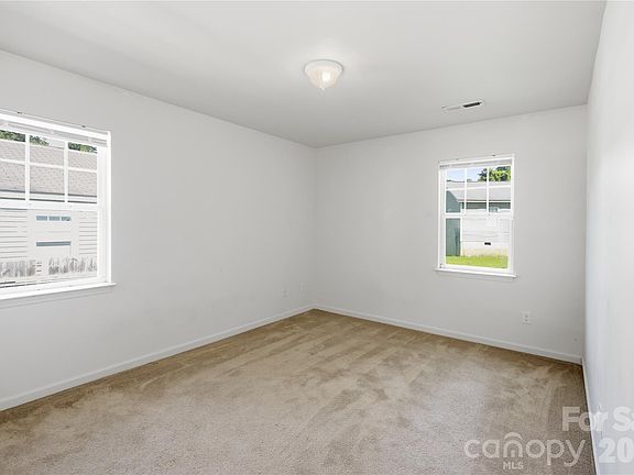 3rd image of 3608 Corbett St