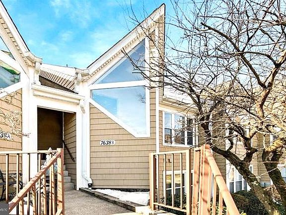 2nd image of 7638 Stony Creek Ln Unit B