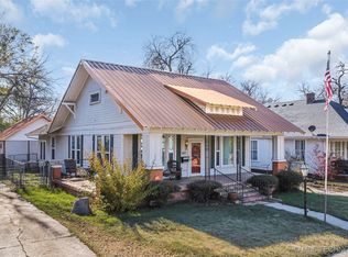 922 McLish Ave SW, Ardmore, OK 73401