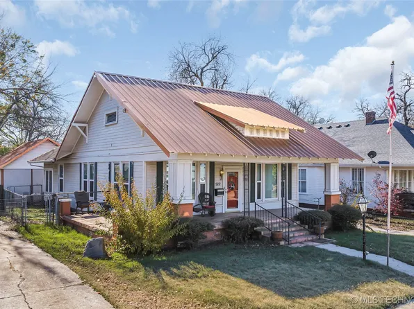 922 McLish Ave SW, Ardmore, OK 73401