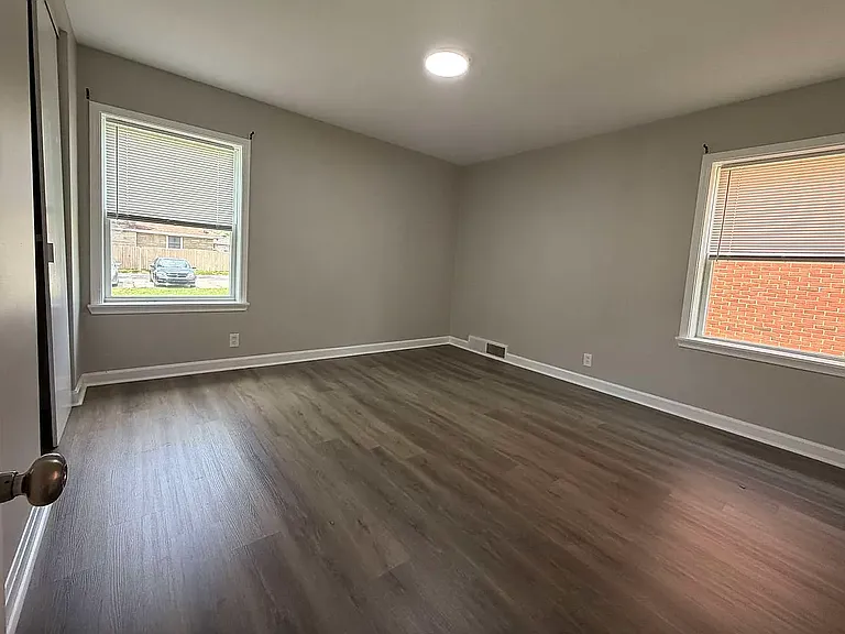 4824 S 3rd St #1 — Photo 13