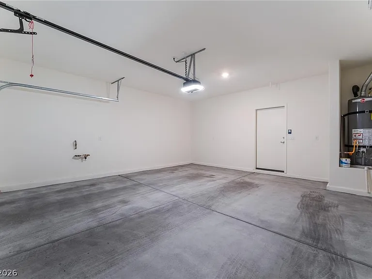 4149 Gold Desert St — Photo 31