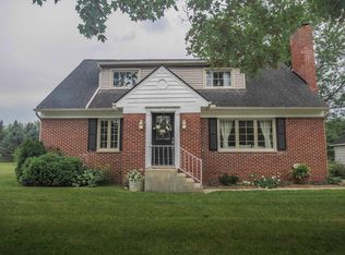 8530 Spicer Rd, Brighton, MI 48116