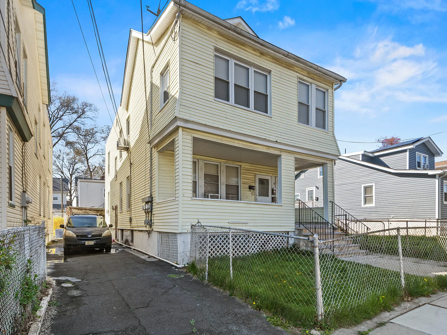 31 Temple Pl — Photo 3