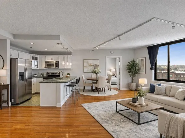 415 Newark St APT 6C, Hoboken, NJ 07030