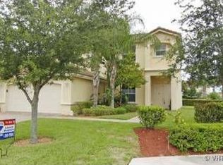 4762 Victoria Cir, West Palm Beach, FL 33409