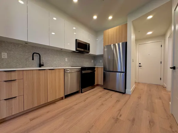 20769 Fraser Hwy #226, Langley, BC V3A 4G2