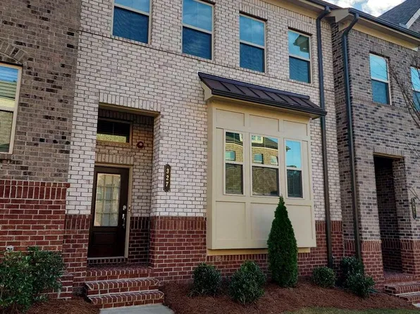 327 Commons Ave, Woodstock, GA 30188