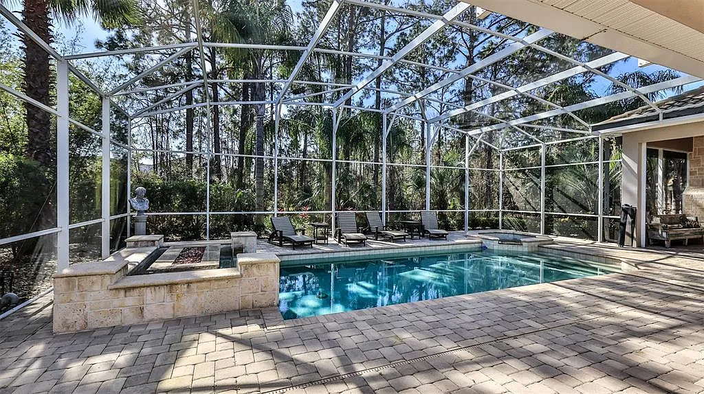 4 bed, 3372 sqft, $6,800 — Photo 3
