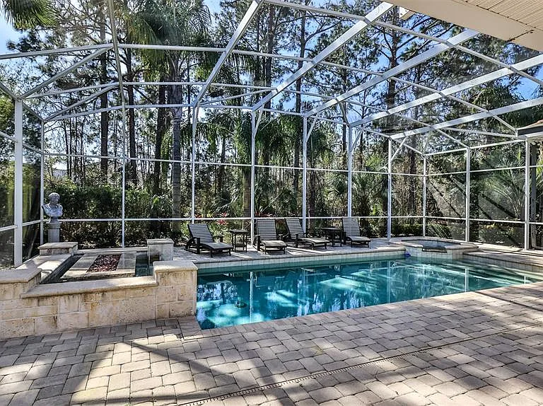 2904 Palma Ln — Photo 3