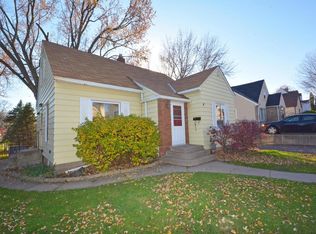 324 Bernard St W, West Saint Paul, MN 55118