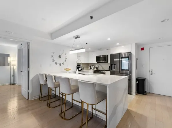 700 1st Street image 1 of 17