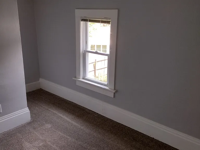 W Cold Spring Rd — Photo 8
