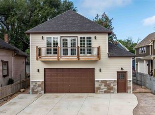 2160 W 40th St, Cleveland, OH 44113