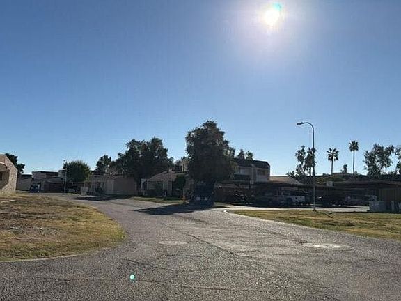 4th image of 2233 W Farmdale Ave Unit 6