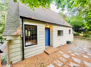 9128 17th Ave NE, Seattle, WA 98115